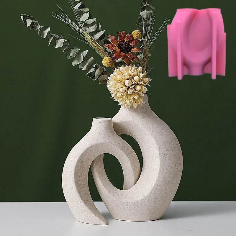 Top-notch Nordic Vase for Modern Homes Bookshelf Different shapes