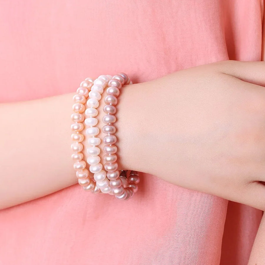 Lovely Pearl Bracelet With White Silver Clasp