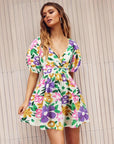 V-Neck Beach Vacation Style Dress For Ladies