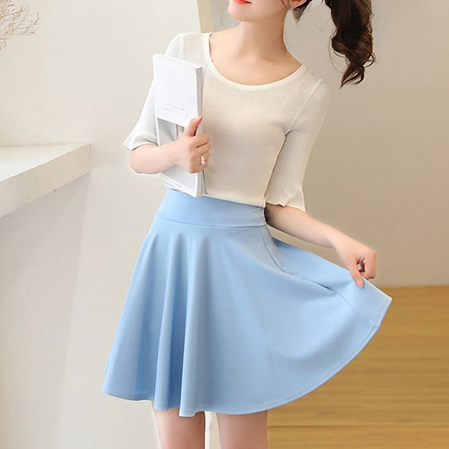 Fashionable Mini Skirts For Women